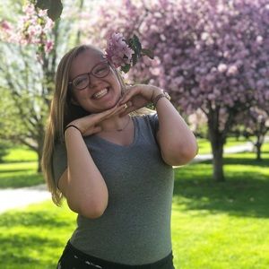Meet your Posher, Jenna